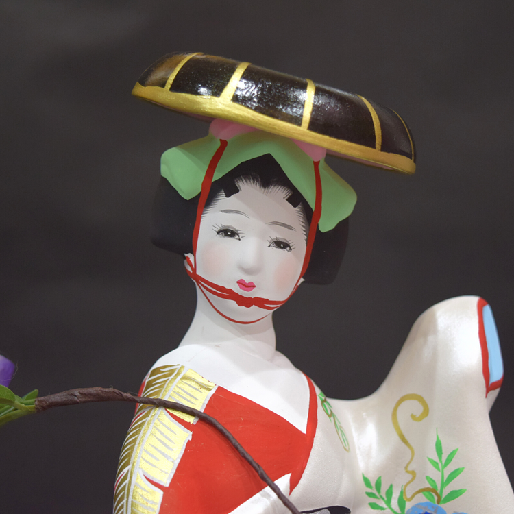 Fujimusume - Hakata Doll